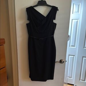 Black Halo Black Midi Sheath Dress V-Neck Sleeveless